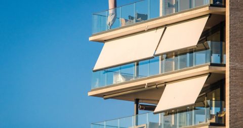 tende da sole resistenti al vento e pioggia